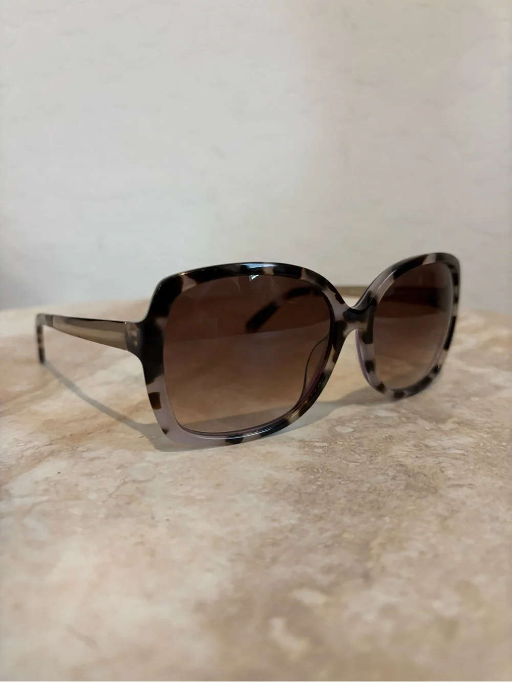 Kate Spade Darilynn/S Oversized Rounded Square Sunglasses